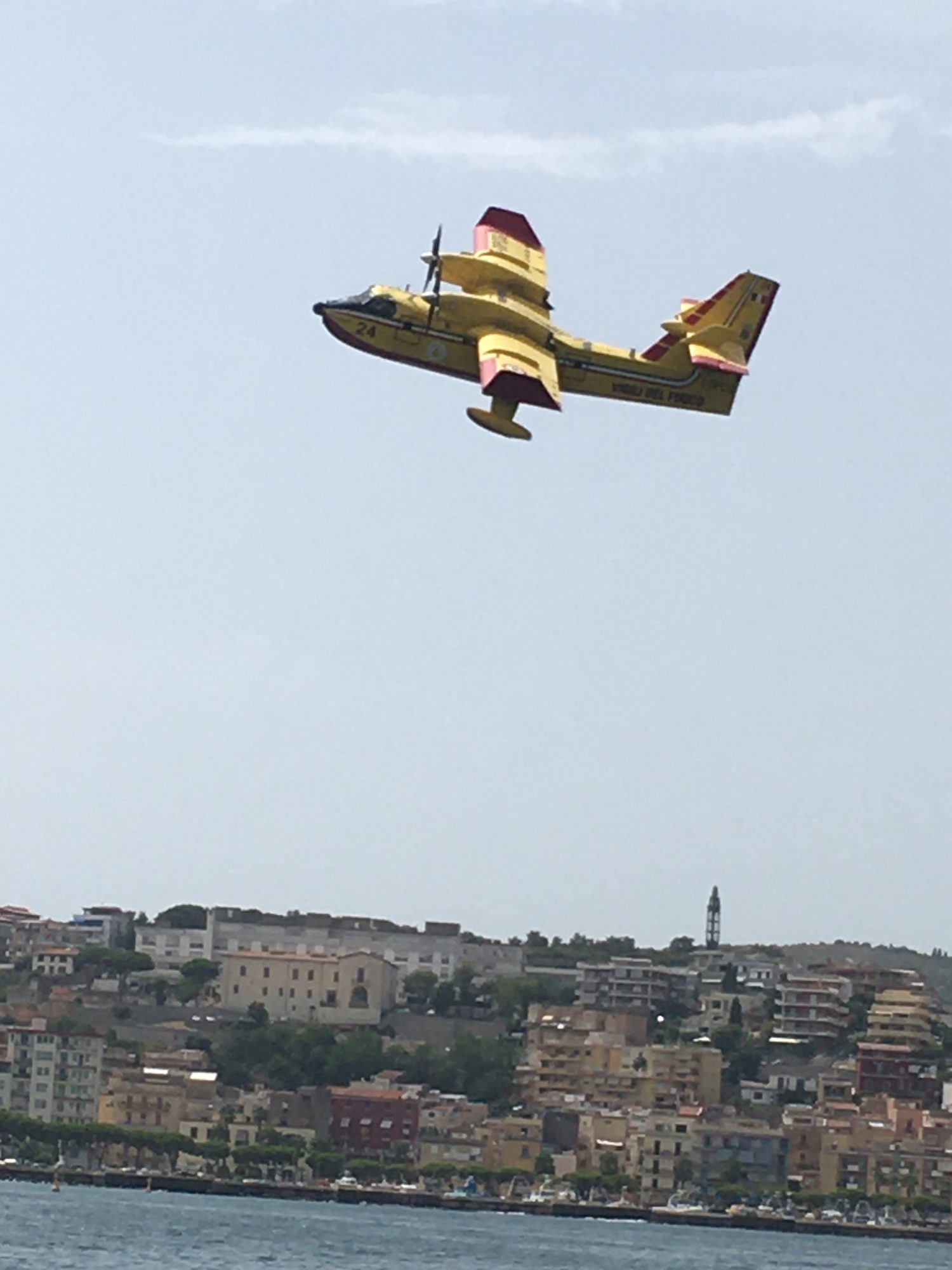 Canadair water bombers